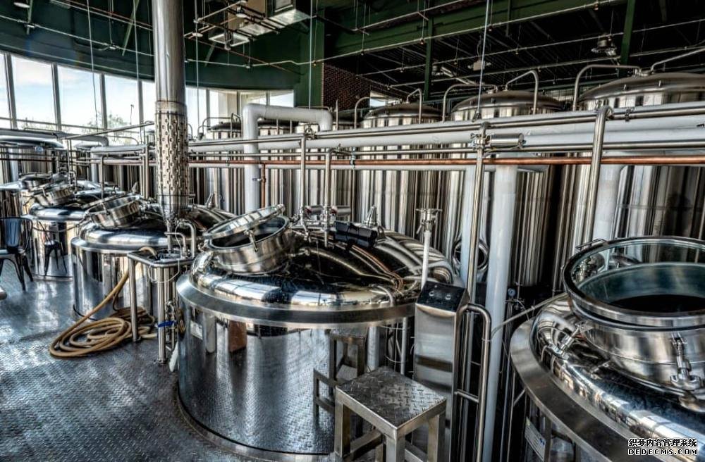 brewery beer brewing equipments,conical stainless steel beer fermenter,commercial brewery equipments for sale,how to start brewery,brewery equipment cost,beer tank,beer bottling machine,beer kegging machine,beer canning machine,craft beer brewing system for sale,brewery tanks,beer brewing equipment,brewery USA