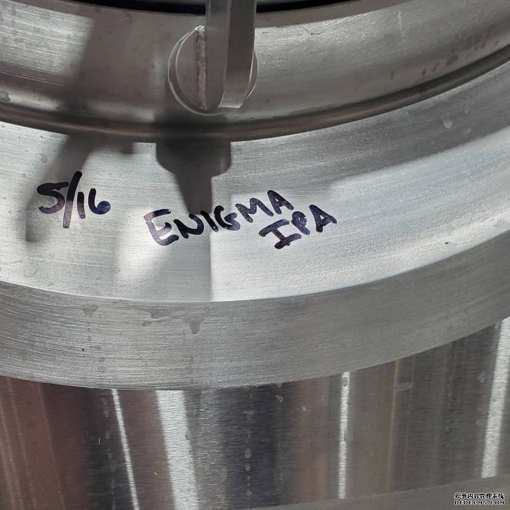 brewery beer brewing equipments,conical stainless steel beer fermenter,commercial brewery equipments for sale,how to start brewery,brewery equipment cost,beer tank,beer bottling machine,beer kegging machine,beer canning machine,craft beer brewing system for sale,brewery tanks,beer brewing equipment,brewery USA